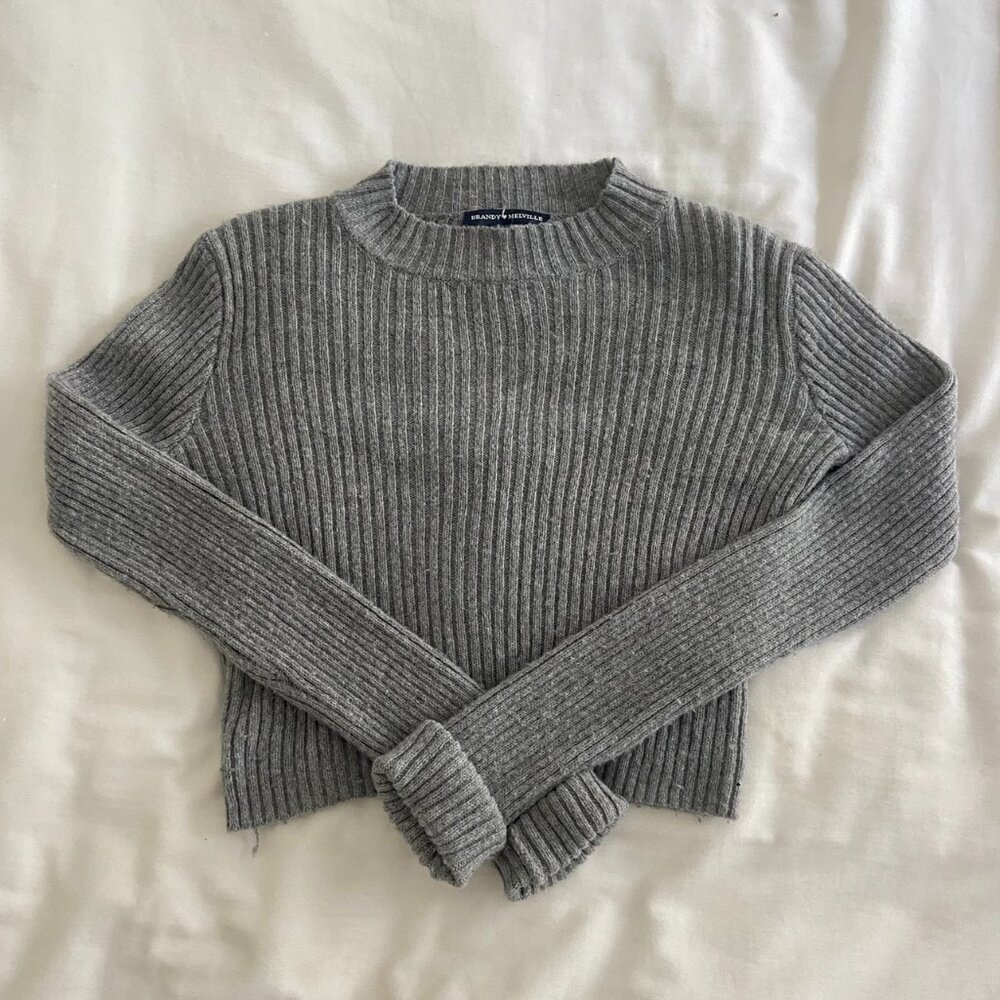 Brandy Melville Grey Cropped Sweater